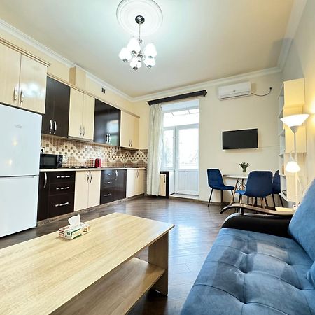 City Center Apartments On Tumanyan Street เยเรวาน ภายนอก รูปภาพ