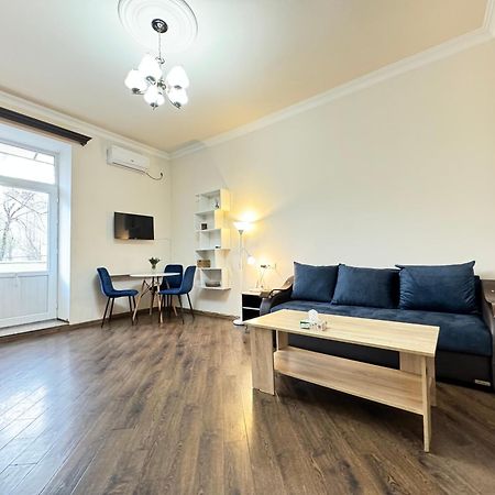 City Center Apartments On Tumanyan Street เยเรวาน ภายนอก รูปภาพ
